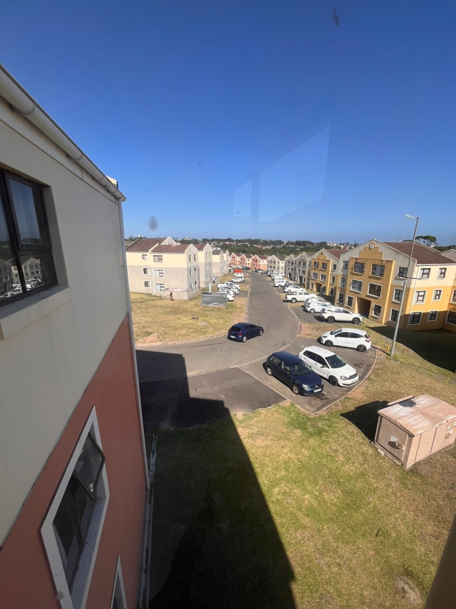 2 Bedroom Property for Sale in Amalinda Eastern Cape